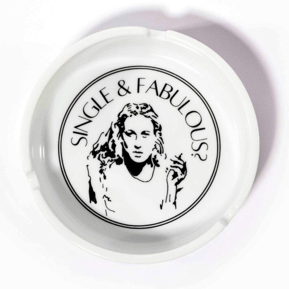 New Single & Fabulous Carrie Bradshaw Ashtray